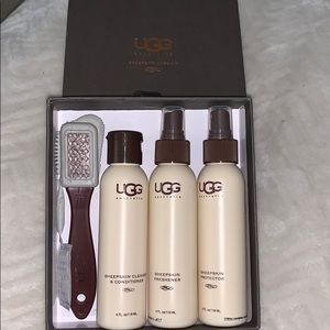 UGG Sheepskin Care Kit 😊